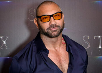 DAVE BAUTISTA SERÁ EL VILLANO EN EL REMAKE DE LOS INMORTALES