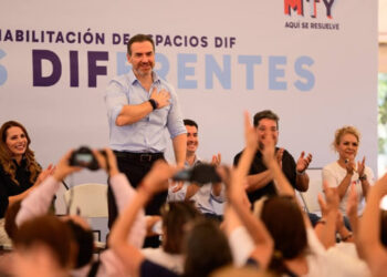 ARRANCA ADRIÁN REHABILITACIÓN DE 31 CENTROS DIF