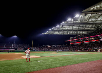 NIÑO DE 9 AÑOS EN TERAPIA INTENSIVA TRAS PELOTAZO EN JUEGO DE BÉISBOL DE LOS DIABLOS ROJOS DEL MÉXICO