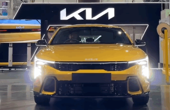 PRIMER KIA K4 HATCHBACK 100% HECHO EN NUEVO LEÓN; INVERTIRÁ ARMADORA 150 MILLONES DE DÓLARES EN PLANTA DE PESQUERÍA 1 PRIMER KIA K4 HATCHBACK 100% HECHO EN NUEVO LEÓN; INVERTIRÁ ARMADORA 150 MILLONES DE DÓLARES EN PLANTA DE PESQUERÍA