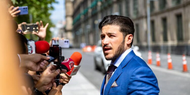 ASISTE SAMUEL A INFORME DE SHEINBAUM; ASEGURA GOBERNADOR QUE LA PRESIDENTA ES SU AMIGA.