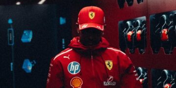 HAMILTON RECIBE SANCIÓN EN EL GP DE ITALIA POR EXCESO DE VELOCIDAD EN BOXES 5 HAMILTON RECIBE SANCIÓN EN EL GP DE ITALIA POR EXCESO DE VELOCIDAD EN BOXES