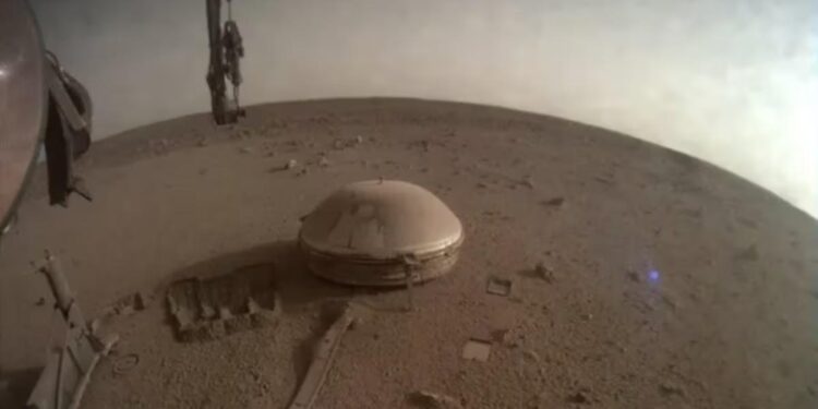 NUEVO ESTUDIO CONFIRMA QUE MARTE TIENE UN NÚCLEO INTERNO SÓLIDO 1 NUEVO ESTUDIO CONFIRMA QUE MARTE TIENE UN NÚCLEO INTERNO SÓLIDO