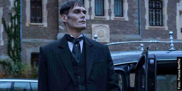 MERLINA CAMBIA DE ACTOR EN SU SEGUNDA TEMPORADA SIN QUE LOS FANS LO NOTARAN