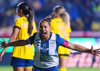 CHARLYN CORRAL MÁXIMA GOLEADORA DEL MUNDO EN 2025 SEGÚN IFFHS