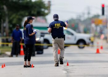 AGENTE DE ICE MATA A INMIGRANTE LATINO DURANTE OPERATIVO EN CHICAGO