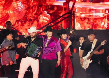 GRUPO FIRME RECIBE NOMINACIÓN AL LATIN GRAMMY POR SU ÁLBUM “EVOLUCIÓN”
