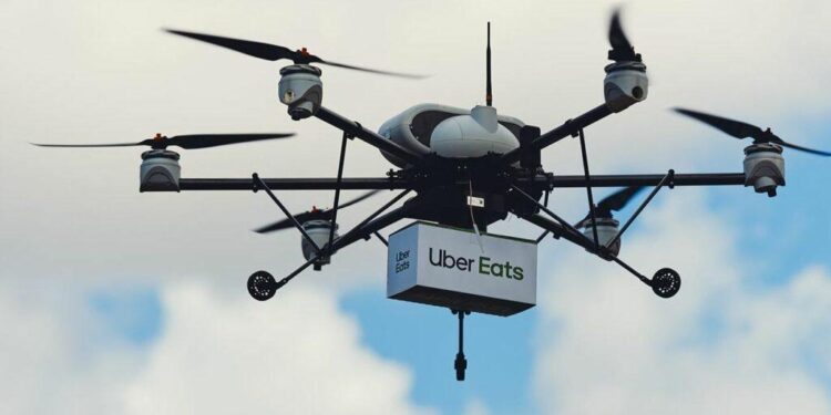 UBER INICIA PROGRAMA PILOTO DE ENTREGA DE ALIMENTOS CON DRONES