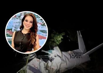 MUERE CONDUCTORA DE MULTIMEDIOS EN ACCIDENTE DE AVIONETA EN GARCÍA; DEBORA ESTRELLA ES UNA DE LAS DOS VÍCTIMAS 2 MUERE CONDUCTORA DE MULTIMEDIOS EN ACCIDENTE DE AVIONETA EN GARCÍA; DEBORA ESTRELLA ES UNA DE LAS DOS VÍCTIMAS