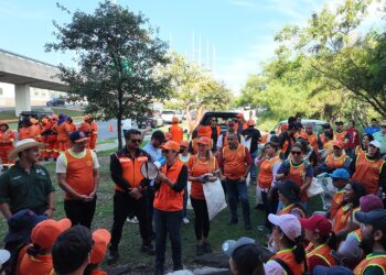 PONEN NUEVO AL RÍO SANTA CATARINA; RETIRAN VOLUNTARIOS 24.3 TONELADAS DE RESIDUOS