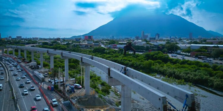 INICIA ESTADO CONSTRUCCIÓN DE PARQUE LINEAL BAJO LA LÍNEA 4 DEL METRO. 1 INICIA ESTADO CONSTRUCCIÓN DE PARQUE LINEAL BAJO LA LÍNEA 4 DEL METRO.