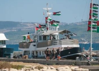 ATAQUE A UNA FLOTILLA DE AYUDA INTERNACIONAL EN GAZA AGRAVA LA CRISIS HUMANITARIA
