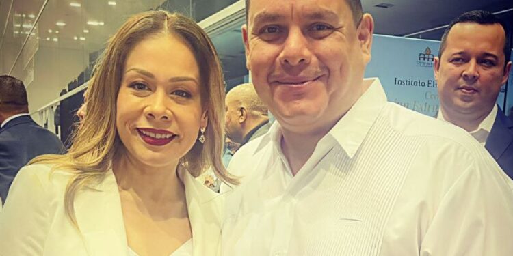 LIGAN A FUNCIONARIO DE TAMAULIPAS CON RED DE HUACHICOL; IVÁN SALDAÑA TIENE NEXOS CON LOS HERMANOS CARMONA Y LA MAGISTRADA TANIA CONTRERAS 1 LIGAN A FUNCIONARIO DE TAMAULIPAS CON RED DE HUACHICOL; IVÁN SALDAÑA TIENE NEXOS CON LOS HERMANOS CARMONA Y LA MAGISTRADA TANIA CONTRERAS