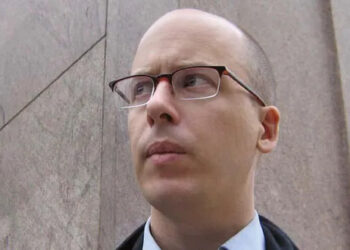 AUSTIN GROSSMAN CRITICA A ELON MUSK COMO FAN DE DEUS EX: “EL PEOR LEGADO POSIBLE”