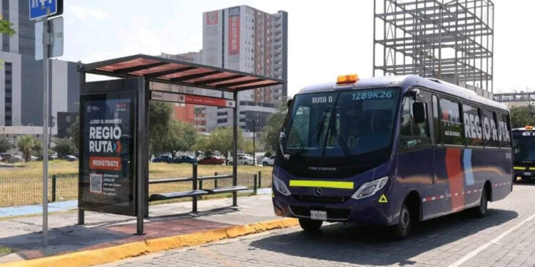 QUIEREN QUE ESTADO PAGUE RUTAS MUNICIPALES; PIDE ROCÍO MONTALVO FINANCIAR 437 MILLONES DE SERVICIOS COMO REGIO RUTA 1 QUIEREN QUE ESTADO PAGUE RUTAS MUNICIPALES; PIDE ROCÍO MONTALVO FINANCIAR 437 MILLONES DE SERVICIOS COMO REGIO RUTA