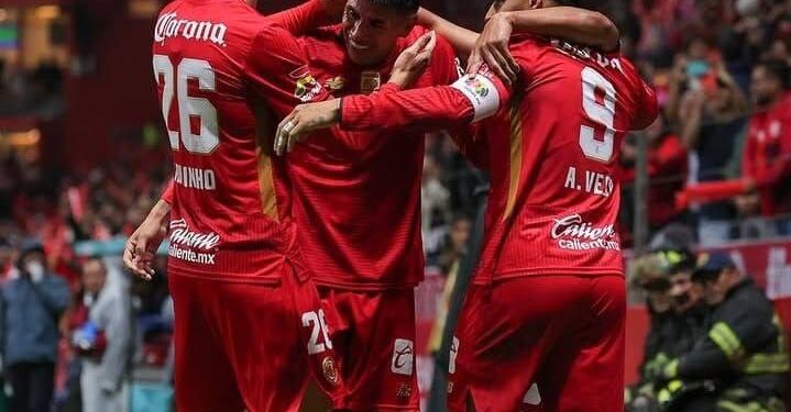 VIVEN RAYADOS INFIERNO; LOS GOLEA 6-2 EL TOLUCA