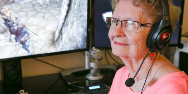 LA ABUELA DE SKYRIM ANUNCIA SU RETIRO DEFINITIVO DE LOS VIDEOJUEGOS 1 LA ABUELA DE SKYRIM ANUNCIA SU RETIRO DEFINITIVO DE LOS VIDEOJUEGOS