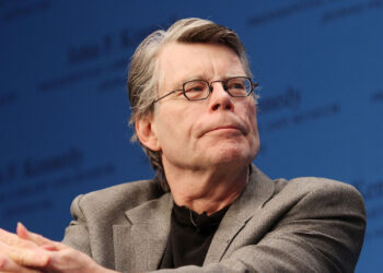 STEPHEN KING, EL AUTOR MÁS PROHIBIDO EN ESTADOS UNIDOS, RESPONDE A LA CENSURA