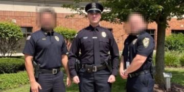 AGENTE DE ICE ARRESTA A OFICIAL LOCAL DE ILLINOIS QUE VIVÍA COMO INDOCUMENTADO 2 AGENTE DE ICE ARRESTA A OFICIAL LOCAL DE ILLINOIS QUE VIVÍA COMO INDOCUMENTADO