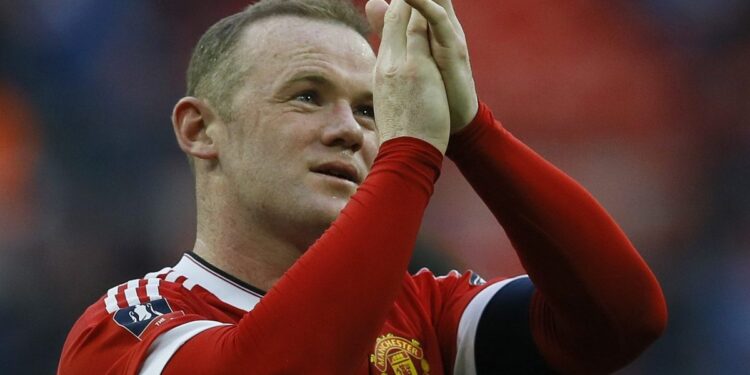 WAYNE ROONEY DEMUESTRA SU FRUSTRACIÓN CON EL MANCHESTER UNITED