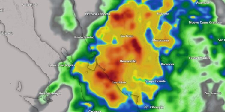 EL HURACÁN PRISCILLA SE FORTALECE EN EL PACÍFICO FRENTE AL SUROESTE DE MÉXICO