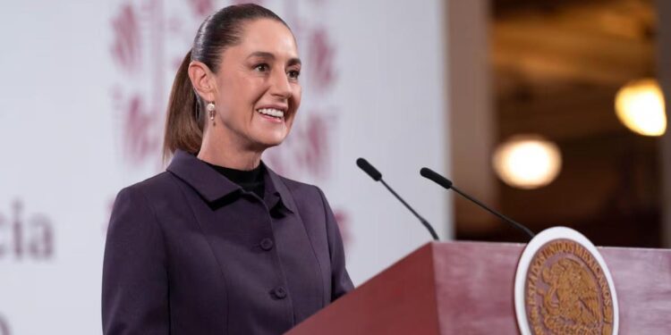 SE PROPONE QUE LA NUEVA CURP BIOMÉTRICA SEA DE USO OBLIGATORIO EN MÉXICO 1 SE PROPONE QUE LA NUEVA CURP BIOMÉTRICA SEA DE USO OBLIGATORIO EN MÉXICO