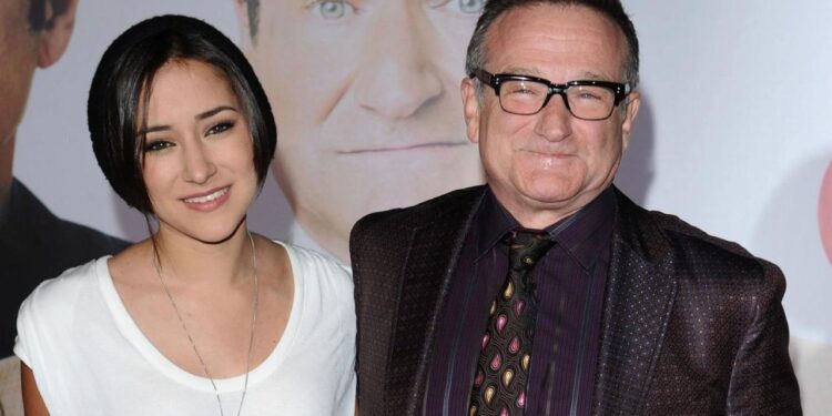 HIJA DE ROBIN WILLIAMS PIDE QUE NO USEN IA PARA “RECREAR” A SU PADRE