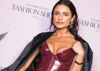 AISLINN DERBEZ SE CORONA COMO LA ÚNICA MEXICANA INVITADA AL VICTORIA’S SECRET FASHION SHOW