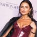 AISLINN DERBEZ SE CORONA COMO LA ÚNICA MEXICANA INVITADA AL VICTORIA’S SECRET FASHION SHOW