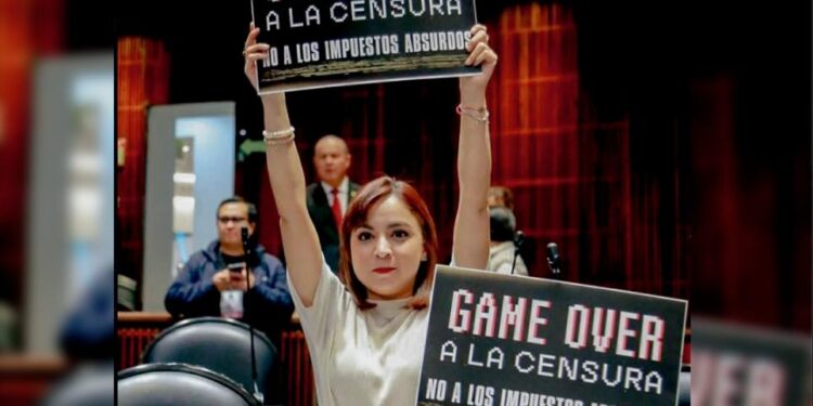 ‘NADIE SE VUELVE VIOLENTO POR JUGAR VIDEOJUEGOS’; DEFIENDE IRAÍS REYES A GAMERS EN CÁMARA DE DIPUTADOS, AFIRMA QUE NADIE SE VUELVE DELINCUENTE POR LANZAR UN ‘FATALITY’ EN MORTAL KOMBAT.