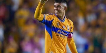 'HAT-TRICK' DE BRUNETTA EN GOLEADA DE TIGRES Y DESBANCAN A RAYADOS DEL TERCER LUGAR; RETRASAN INICIO 15 MINUTOS PORQUE AUTOBÚS DEL NECAXA QUEDA ATRAPADO EN CAOS VIAL REGIO 6 ‘HAT-TRICK’ DE BRUNETTA EN GOLEADA DE TIGRES Y DESBANCAN A RAYADOS DEL TERCER LUGAR; RETRASAN INICIO 15 MINUTOS PORQUE AUTOBÚS DEL NECAXA QUEDA ATRAPADO EN CAOS VIAL REGIO