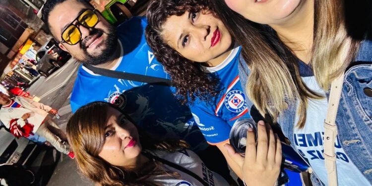 TRABAJADORES DE LA UNAM A PRISIÓN POR HOMICIDIO CALIFICADO TRAS MUERTE DE AFICIONADO DE CRUZ AZUL 1 TRABAJADORES DE LA UNAM A PRISIÓN POR HOMICIDIO CALIFICADO TRAS MUERTE DE AFICIONADO DE CRUZ AZUL