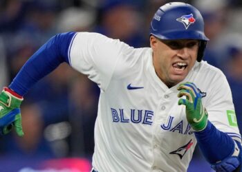 GEORGE SPRINGER PODRÍA REGRESAR PARA EL JUEGO 6 DE LA WORLD SERIES 2025; TORONTO BLUE JAYS TENDRÁ UN REFUERZO CLAVE