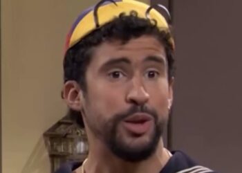 BAD BUNNY INTERPRETA A QUICO EN SNL; RINDEN HOMENAJE A ‘EL CHAVO DEL OCHO’ CON SKETCH