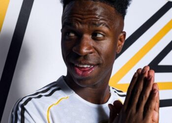 VINICIUS SE DISCULPA PÚBLICAMENTE POR PRESUNTA INFIDELIDAD