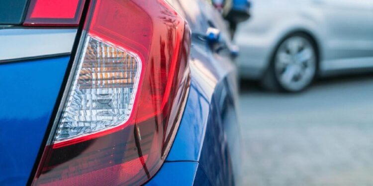 MUJER DE TEXAS ES ARRESTADA POR ABANDONAR A SU HIJA OCHO HORAS DENTRO DE UN AUTO 1 MUJER DE TEXAS ES ARRESTADA POR ABANDONAR A SU HIJA OCHO HORAS DENTRO DE UN AUTO