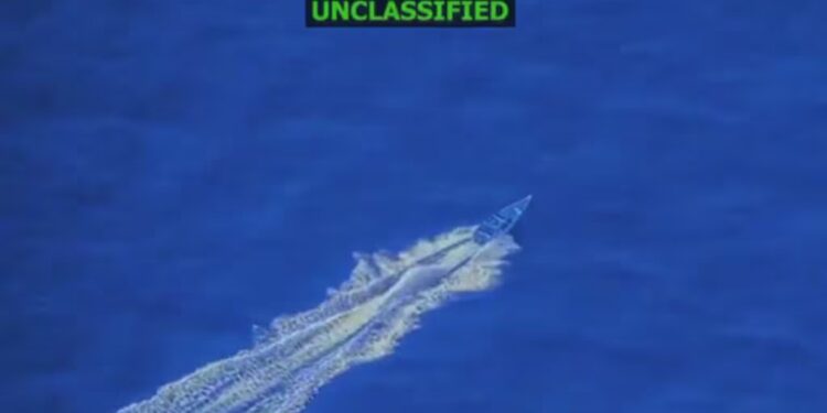 EE. UU. LANZA ATAQUE LETAL CONTRA LANCHA NARCOTRAFICANTE EN EL CARIBE, CUATRO MUERTOS 1 EE. UU. LANZA ATAQUE LETAL CONTRA LANCHA NARCOTRAFICANTE EN EL CARIBE, CUATRO MUERTOS