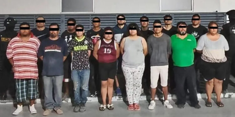 DETIENEN A 28 LIGADOS A ATAQUES A POLICÍAS; COORDINA FUERZA CIVIL OPERATIVO EN 3 MUNICIPIOS 1 DETIENEN A 28 LIGADOS A ATAQUES A POLICÍAS; COORDINA FUERZA CIVIL OPERATIVO EN 3 MUNICIPIOS