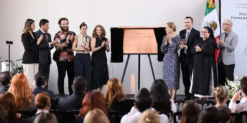 HONRAN MEMORIA DE MAURICIO EN LA MILARCA; ORGANIZA ESTADO HOMENAJE PÓSTUMO. 5 HONRAN MEMORIA DE MAURICIO EN LA MILARCA; ORGANIZA ESTADO HOMENAJE PÓSTUMO.