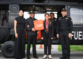 LLEVA BLACK HAWK AYUDA A VERACRUZ; ENVÍA ESTADO NUEVO CARGAMENTO DE KITS DE LIMPIEZA Y CUATRO TONELADAS DE ALIMENTOS.
