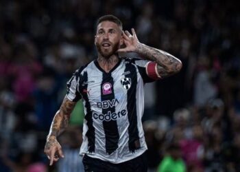 ANOTA SERGIO RAMOS, PERO RAYADOS APENAS RESCATA EMPATE ANTE PUMAS.
