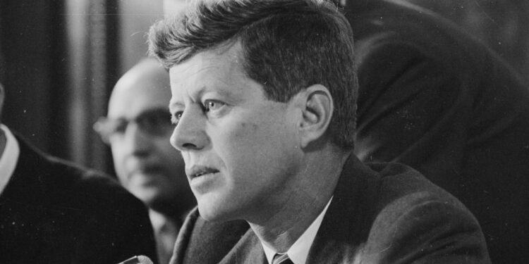 NETFLIX DESARROLLA SERIE SOBRE LA DINASTÍA KENNEDY 1 NETFLIX DESARROLLA SERIE SOBRE LA DINASTÍA KENNEDY