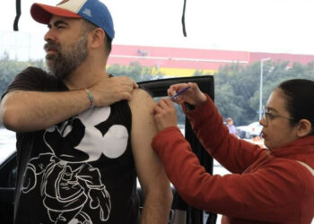 INSTALA ESTADO ‘DRIVE THRU’ PARA VACUNAS INVERNALES EN MONTERREY; APLICARÁN DURANTE EL FIN DE SEMANA DOSIS CONTRA COVID-19, INFLUENZA Y NEUMOCOCO 1 INSTALA ESTADO ‘DRIVE THRU’ PARA VACUNAS INVERNALES EN MONTERREY; APLICARÁN DURANTE EL FIN DE SEMANA DOSIS CONTRA COVID-19, INFLUENZA Y NEUMOCOCO