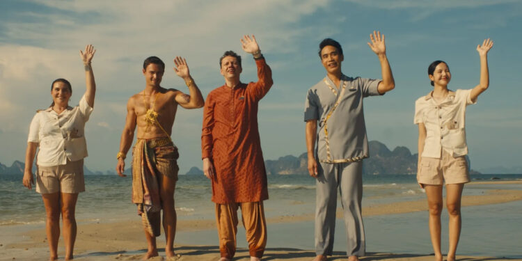 LA TEMPORADA 4 DE “THE WHITE LOTUS” CAMBIA EL EXOTISMO ASIÁTICO POR EL GLAMOUR FRANCÉS 1 LA TEMPORADA 4 DE “THE WHITE LOTUS” CAMBIA EL EXOTISMO ASIÁTICO POR EL GLAMOUR FRANCÉS