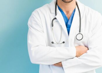 ENFERMERO ALEMÁN RECIBE CADENA PERPETUA POR ASESINAR A 10 PACIENTES PARA REDUCIR SU CARGA DE TRABAJO