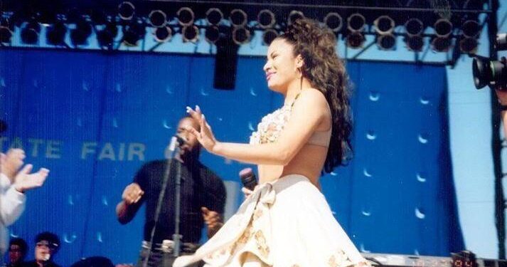 EL MUSEO GRAMMY ANUNCIÓ EXPOSICIÓN DE SELENA QUINTANILLA-PÉREZ CON OBJETOS EXHIBIDOS FUERA DE TEXAS POR PRIMERA VEZ 1 EL MUSEO GRAMMY ANUNCIÓ EXPOSICIÓN DE SELENA QUINTANILLA-PÉREZ CON OBJETOS EXHIBIDOS FUERA DE TEXAS POR PRIMERA VEZ