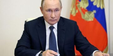 RUSIA ANALIZA RETOMAR ENSAYOS NUCLEARES EN MEDIO DE TENSIONES GLOBALES