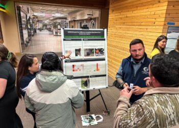 ESPECIALISTAS DE PARQUES Y VIDA SILVESTRE DE NL SE INTEGRAN AL EQUIPO DE EXPERTOS EN OSOS DE NORTEAMÉRICA