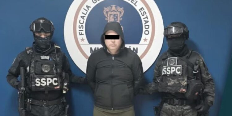 CAE PRESUNTO AUTOR INTELECTUAL DEL ASESINATO DEL ALCALDE DE URUAPAN; PRESENTA GOBIERNO FEDERAL A 'EL LICENCIADO' 1 CAE PRESUNTO AUTOR INTELECTUAL DEL ASESINATO DEL ALCALDE DE URUAPAN; PRESENTA GOBIERNO FEDERAL A ‘EL LICENCIADO’