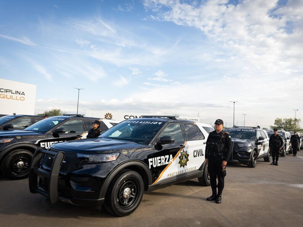 BLINDA ESTADO CARRETERAS; PRESENTA SAMUEL NUEVA DIVISIÓN DE CAMINOS DE FUERZA CIVIL CON 200 PATRULLAS SUV POLICE INTERCEPTOR Y DURANGO 2 IMAGE 2025 11 26 134538